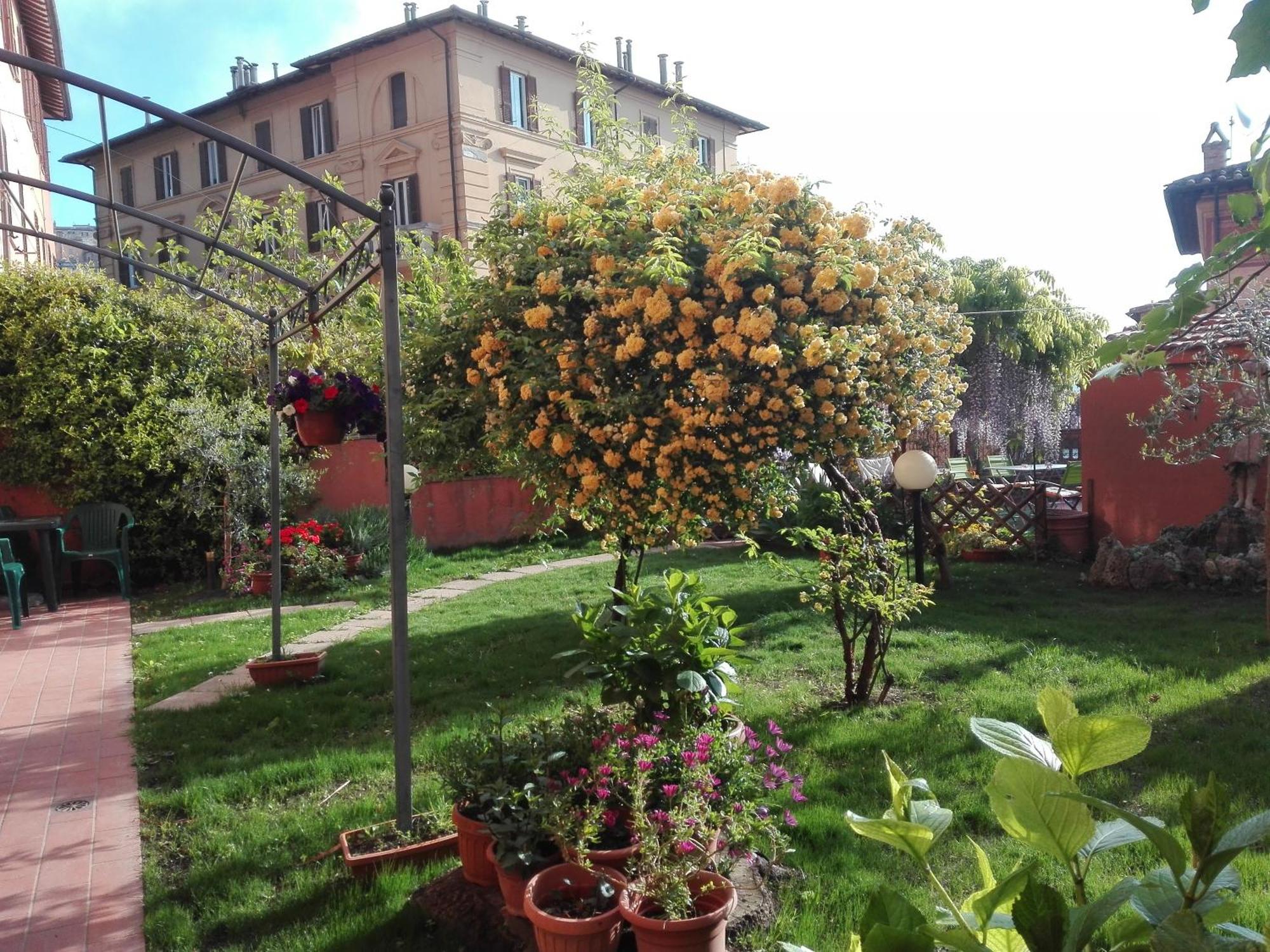 Bed and Breakfast Al Giardino Di Alice Perugia Exterior foto